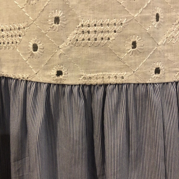 Alessia Pacini Mixed Media Seersucker Eyelet Top - Picture 5 of 8